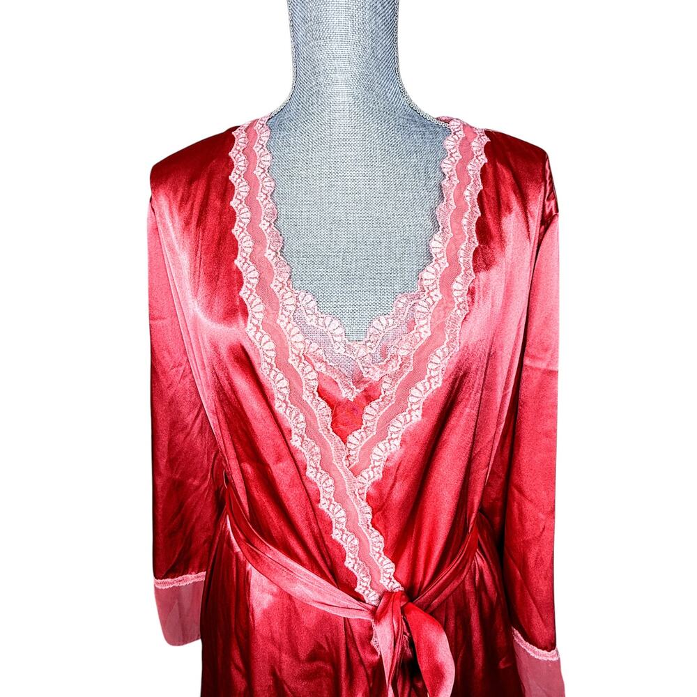 Sensara 1X Coral Robe and Nightgown - Lace Trim - Vintage